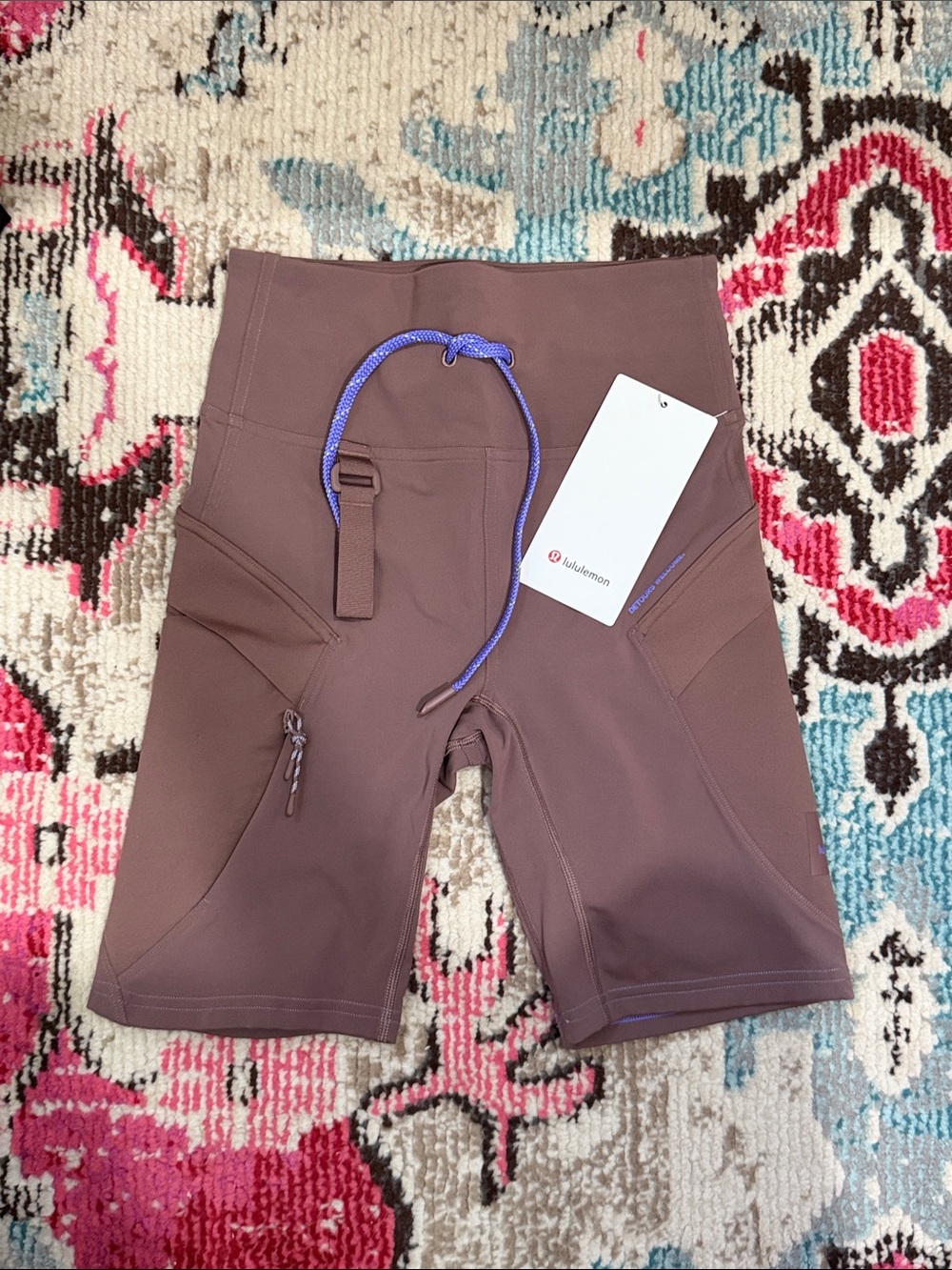 lululemon High-Rise Cargo Bike Shorts 8" NWT | Size 4